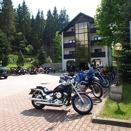 Garden Depandance Am Bach 3*